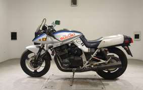 SUZUKI GSX1100S KATANA 1983