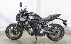 HONDA CB650R E-Clutch 2026 RH17