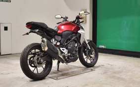 HONDA CB250R MC52