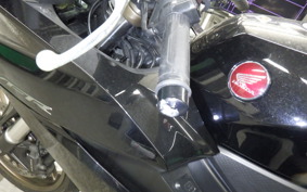 HONDA VFR800F 2017 RC79
