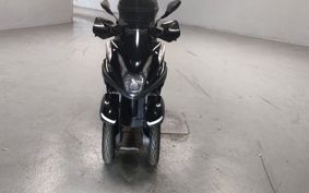 YAMAHA TRICITY 125 SE82J