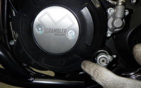 DUCATI SCRAMBLER ICON 2025