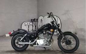 YAMAHA VIRAGO 250 3DM