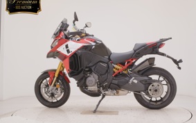 DUCATI MULTISTRADA V4パイ 2023