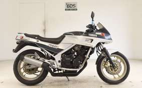 YAMAHA FZ250 1KG