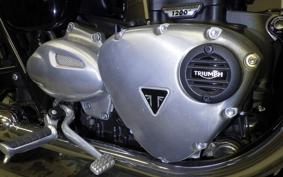 TRIUMPH BONNEVILLE T120 2018