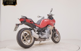 MOTO GUZZI V100マンデッロ 2024