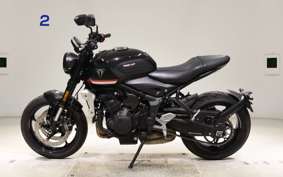 TRIUMPH TRIDENT 660 2021