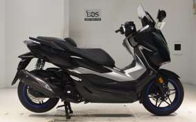 HONDA FORZA 250