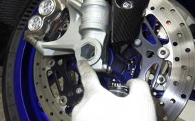 YAMAHA YZF-R1 M 2015