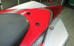 APRILIA DORSODURO 750 2009