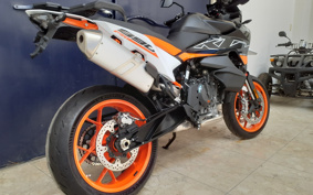 KTM 890 SMT TS640