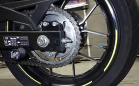 SUZUKI ｼﾞｸｻｰ250SF 2004 ED22B