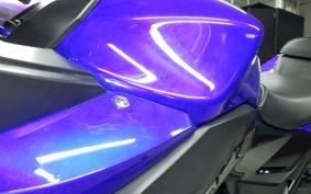 SUZUKI GSX250 R