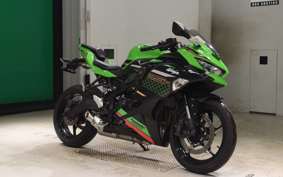KAWASAKI ZX-25R ZX250E