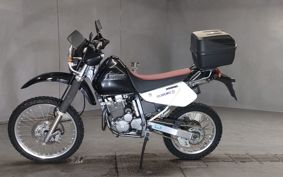 SUZUKI DJEBEL250XC SJ45A