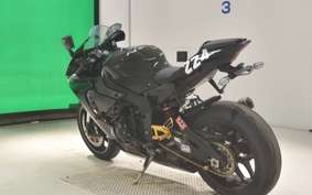 YAMAHA YZF-R1 2019