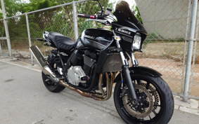 KAWASAKI ZRX1200 DAEG 2015 ZRT20D