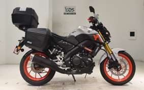 YAMAHA MT-15
