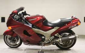 KAWASAKI ZZ1100 NINJA R Gen.2 1995 ZXT10D