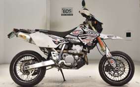 SUZUKI DR-Z400SM 2005 SK44A