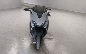 YAMAHA T-MAX 560 SJ19J
