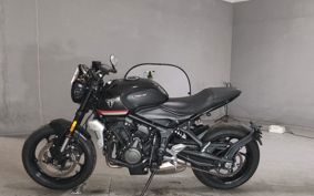 TRIUMPH TRIDENT 660 LGL10U