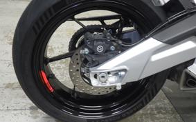 APRILIA トゥオノ660 FACTORY 2023
