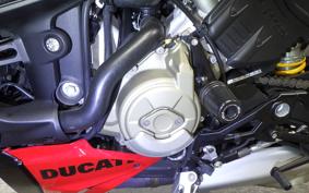 DUCATI STREETFIGHTER V4 S 2023