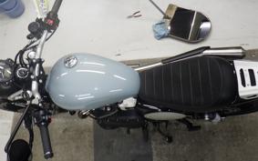 TRIUMPH SCRAMBLER 900 2023