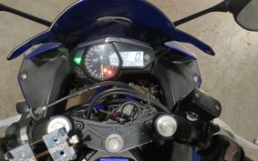 YAMAHA YZF-R3 RH07J
