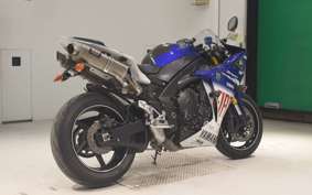 YAMAHA YZF-R1 2013