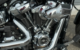 HARLEY FXBR 2023 YEZ