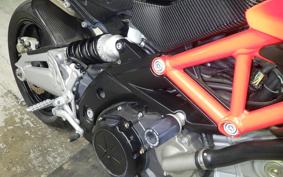 APRILIA SHIVER 750 2012