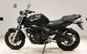 YAMAHA FAZER FZ6 N 2005