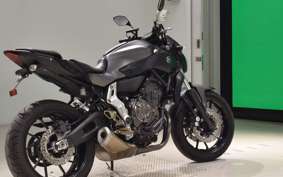 YAMAHA MT-07 2015
