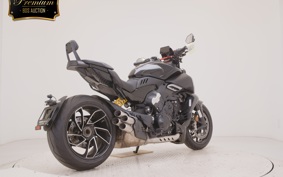 DUCATI DIAVEL V4 2023