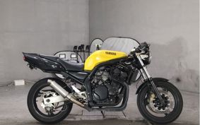 YAMAHA FZ400 1998 4YR