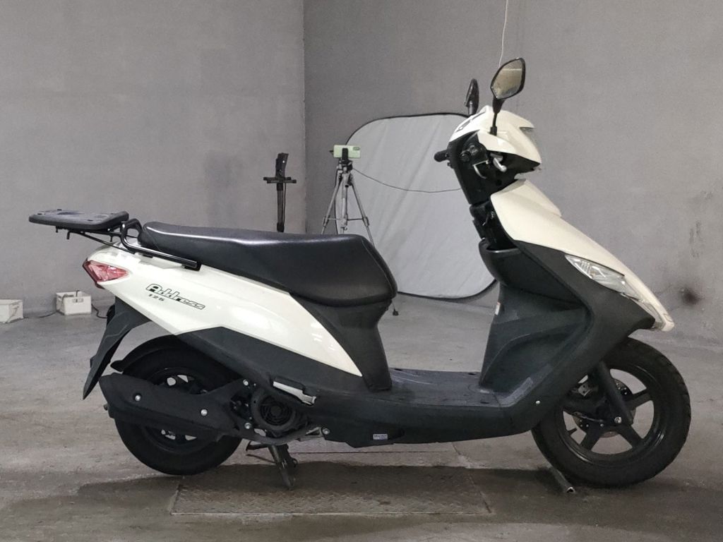 Фото Suzuki ADDRESS V125 с японского аукциона
