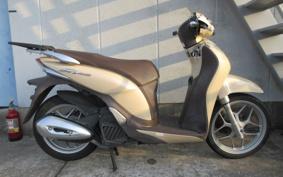 HONDA SH MODE JF51