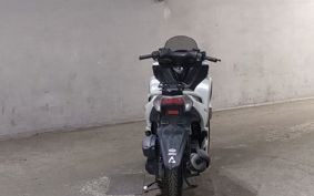 YAMAHA TRICITY 125 SE82J