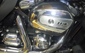 HARLEY FLHTCUTG 1870 2024