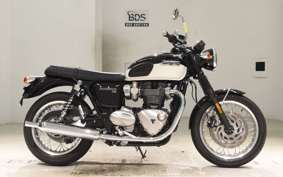 TRIUMPH BONNEVILLE T120 2025