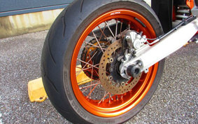 KTM 690 SMC R 2014 LST40