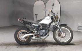 YAMAHA TW200 DG07J