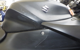 SUZUKI ｼﾞｸｻｰ250SF