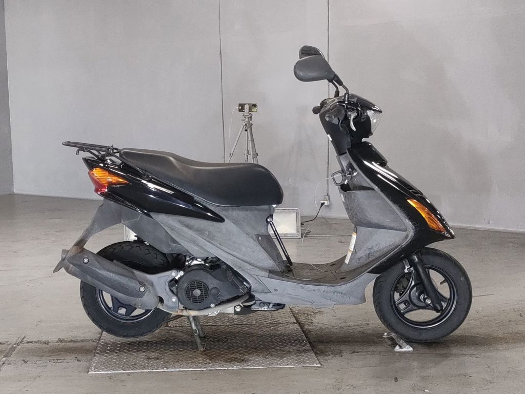 Фото Suzuki ADDRESS V125 с японского аукциона