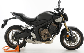 HONDA CBR650R E-Clutch 2025 RH17