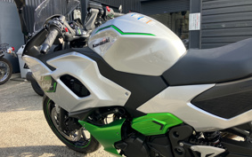 KAWASAKI NINJA 7 HYBRID 2025 CX500A