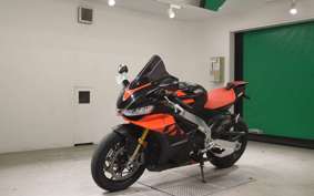APRILIA RSV4 1100ファクト 2021